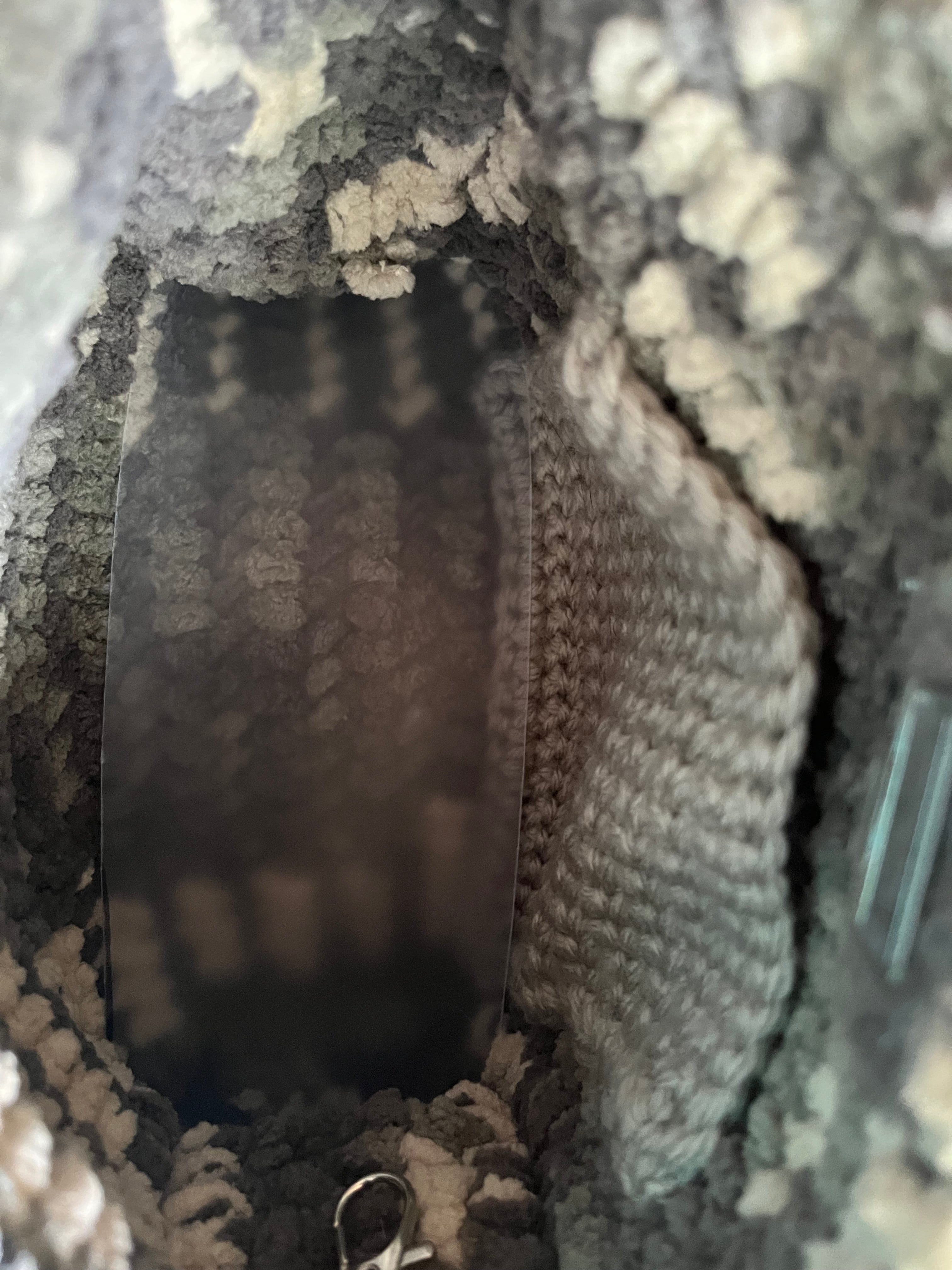 Dark Grey/Cream Pearl Chrocheted Purse